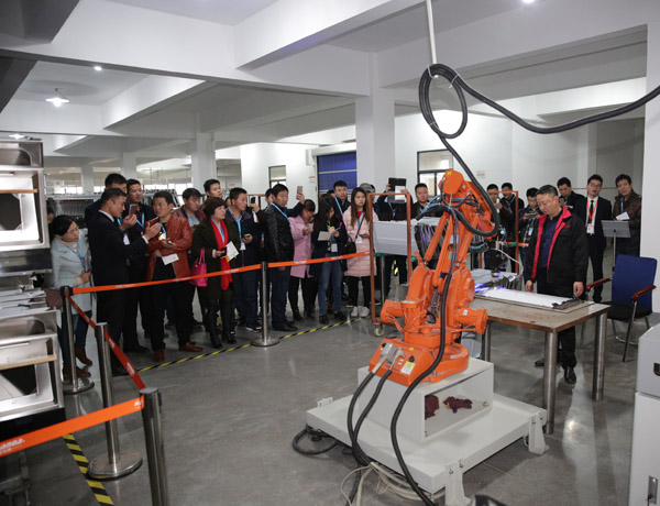 攜手并進(jìn)，共創(chuàng)共贏——熱烈歡迎科恩陜西經(jīng)銷商團(tuán)隊到廠參觀學(xué)習(xí)